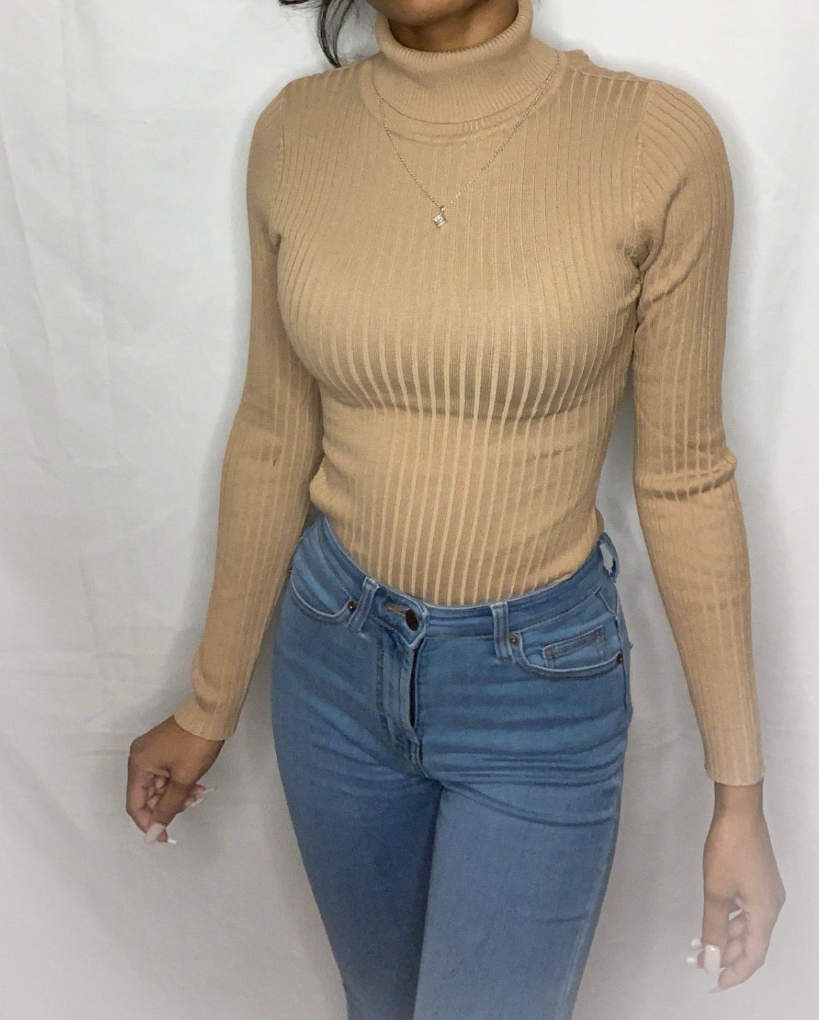 Queen Ribbed Turtleneck